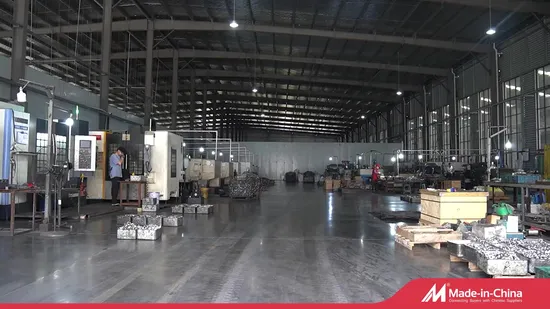 Manufacturer Custom Transmission Parts Forged Carbon Heavy Steel Yoke for Automotive Drivetrains 